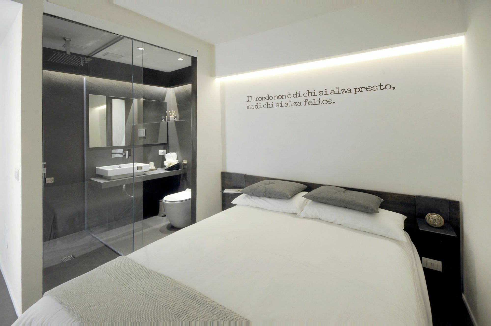 Emilia Suite Design Módena Exterior foto